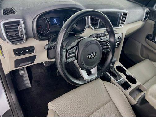 2020 Kia Sportage S