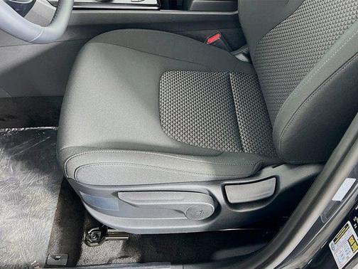 Gray 2026 Kia Sportage Hybrid LX