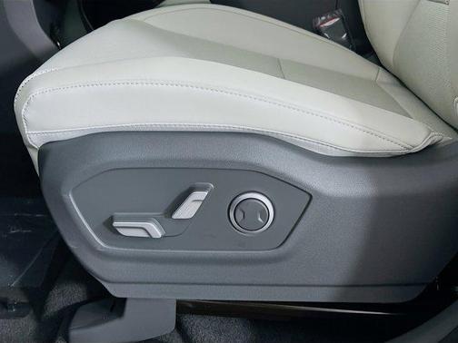 2025 Hyundai SANTA FE SEL 2.4