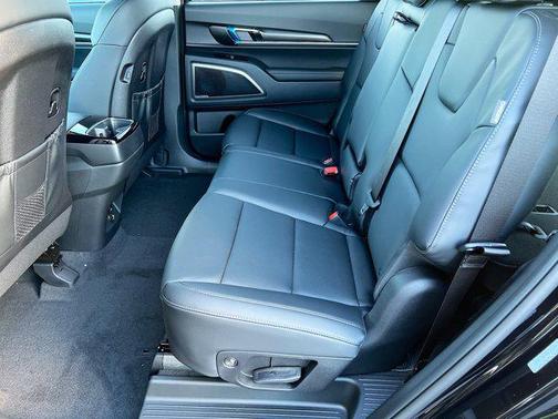 2025 Kia Telluride LX