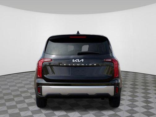 2025 Kia Telluride LX