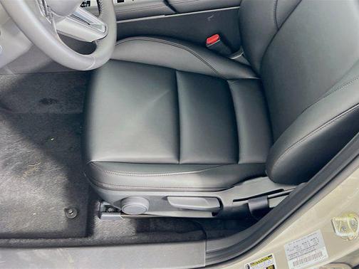 2025 Mazda Mazda3 2.5 S Select Sport