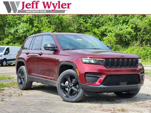 2025 Jeep Grand Cherokee Altitude