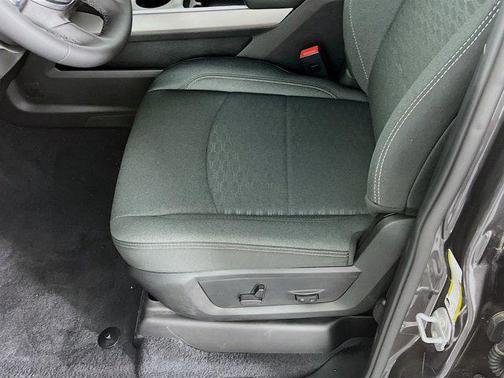 2025 RAM 2500 Big Horn Crew Cab 4x4 8' Box