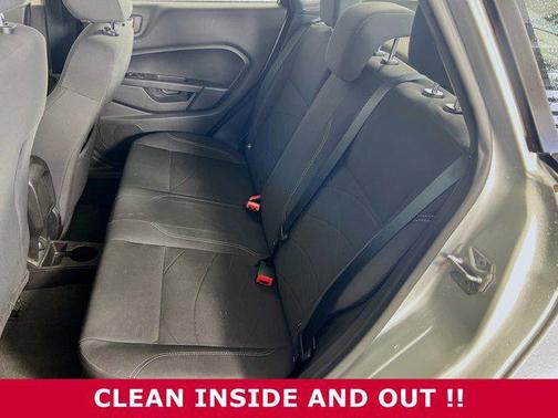 2014 Ford Fiesta SE