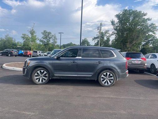 2021 Kia Telluride S
