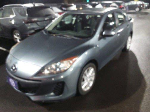 2013 Mazda Mazda3 i Sport