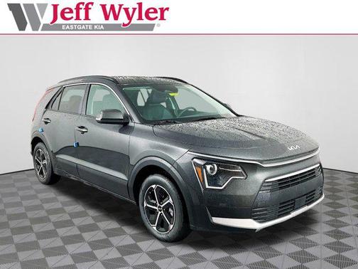 2025 Kia Niro EX