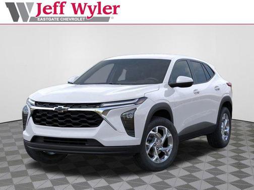 2025 Chevrolet Trax LS