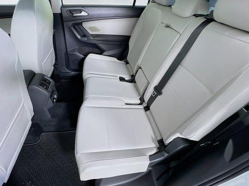 2018 Volkswagen Tiguan 2.0T SEL