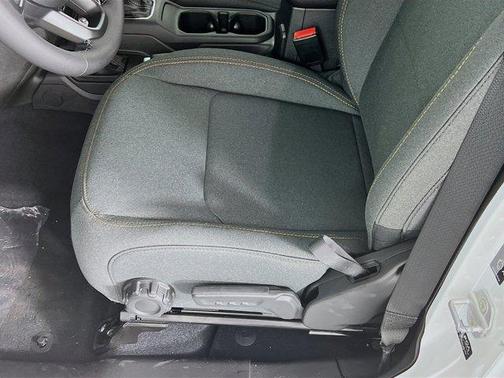 2026 Jeep Gladiator Willys 4x4