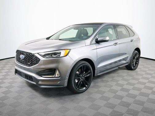 2022 Ford Edge ST