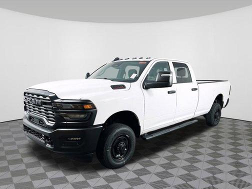2026 RAM 2500 Tradesman Crew Cab 4x4 8' Box