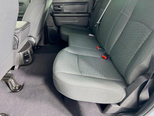 2026 RAM 2500 Tradesman Crew Cab 4x4 8' Box