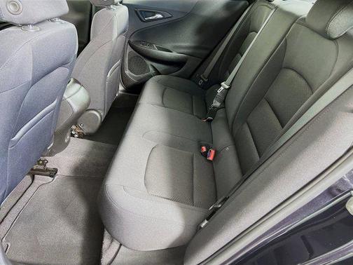 2022 Chevrolet Malibu 1LS