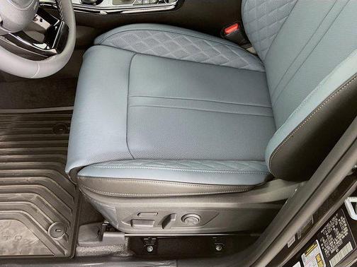 2025 Kia Sorento Hybrid SX Prestige
