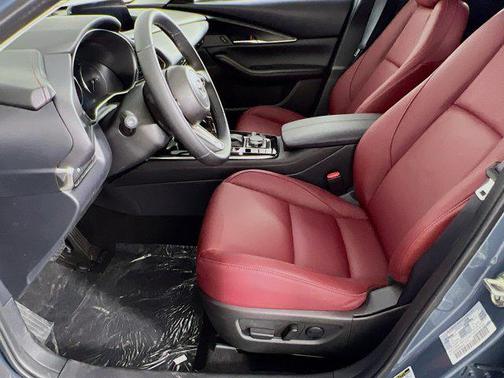 2025 Mazda CX-30 2.5 S Carbon Edition