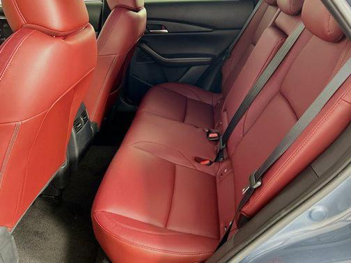 2025 Mazda CX-30 2.5 S Carbon Edition