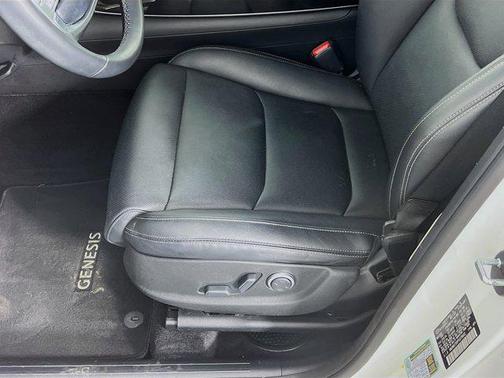 2023 Genesis GV70 2.5T AWD