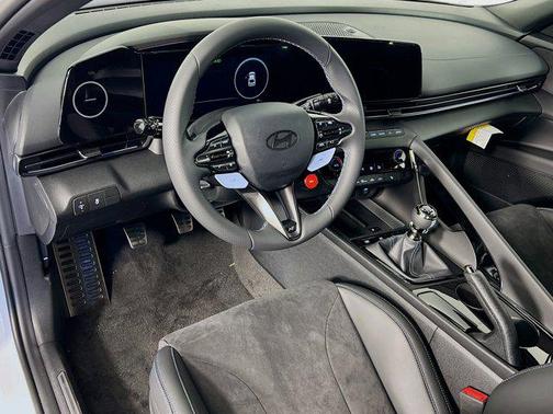2025 Hyundai ELANTRA N Base