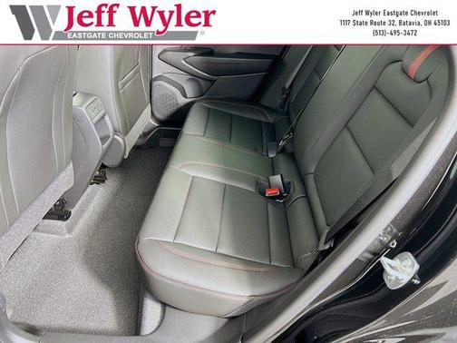 Mosaic Black Metallic 2026 Chevrolet Trax FWD 2RS