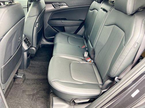 2026 Kia Sportage SX
