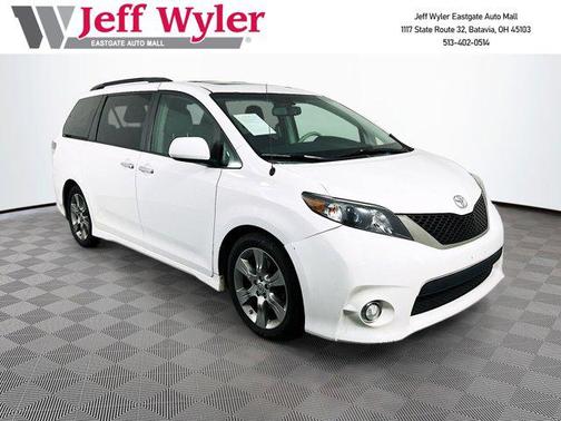 2014 Toyota Sienna SE