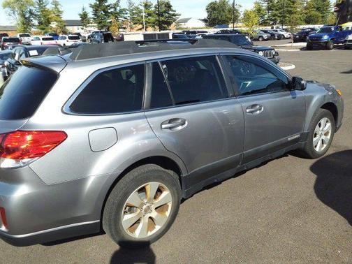 2011 Subaru Outback 2.5 i Limited