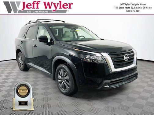 2025 Nissan Pathfinder SV 4WD