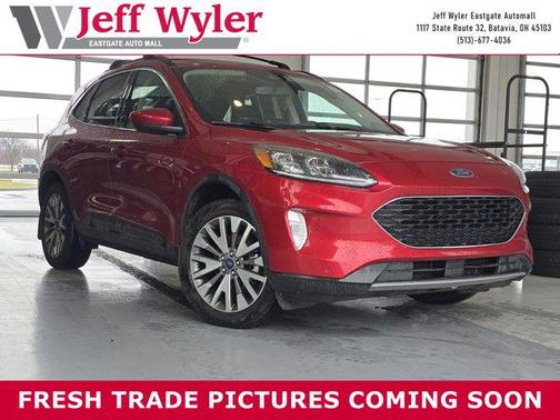 2022 Ford Escape Titanium