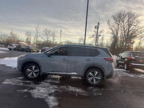 2022 Nissan Rogue Platinum