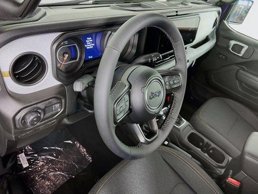 2026 Jeep Gladiator Willys 4x4