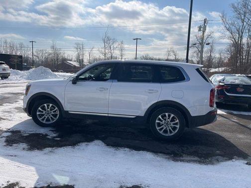 2022 Kia Telluride LX