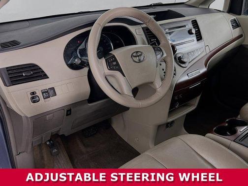 2014 Toyota Sienna XLE