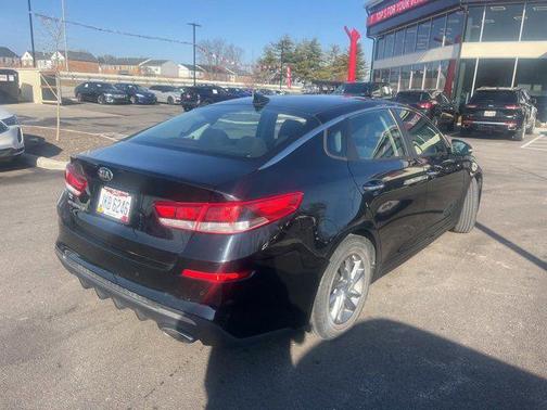 2019 Kia Optima LX