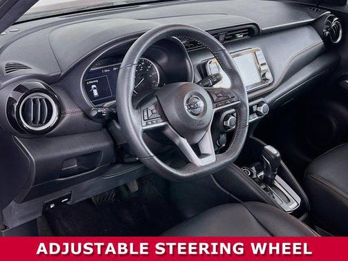 2020 Nissan Kicks SR