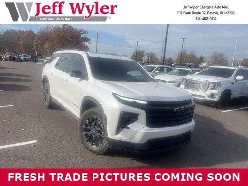 2024 Chevrolet Traverse LT