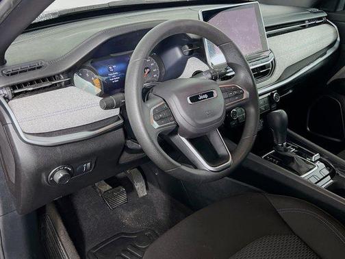 2024 Jeep Compass Sport