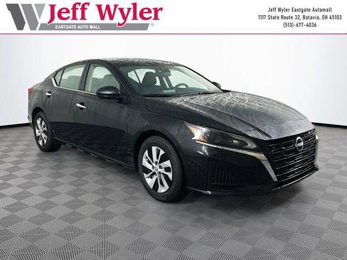 2025 Nissan Altima S FWD