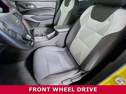 2024 Chevrolet Trax FWD 1RS