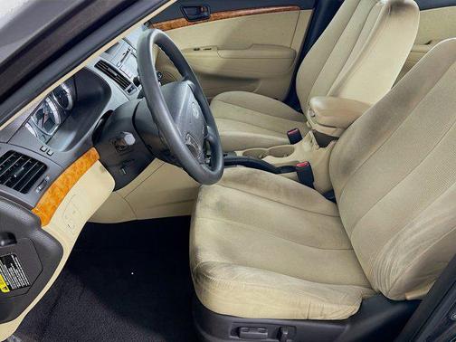 2010 Hyundai SONATA GLS