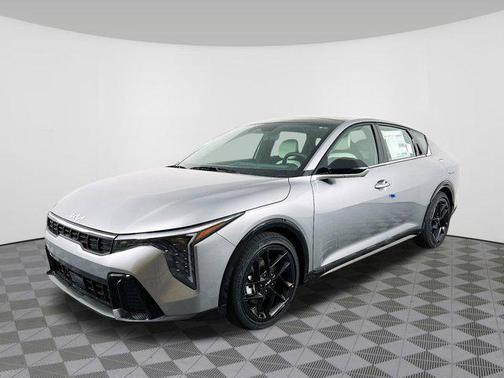 2025 Kia K4 GT-Line Turbo