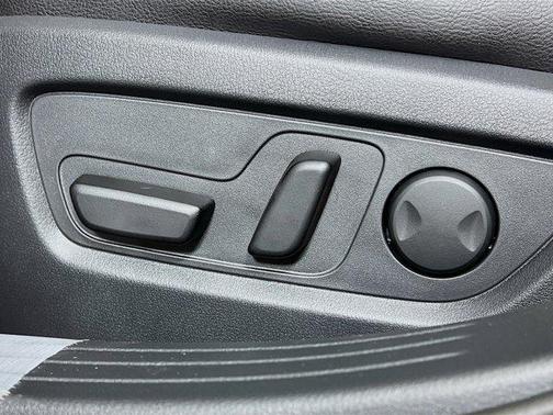 2026 Mazda CX-50 2.5 S Preferred Package