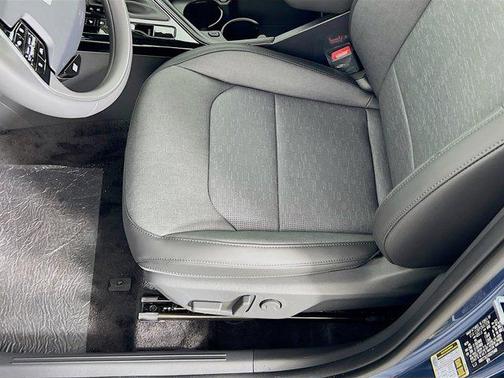 2025 Kia Niro Touring