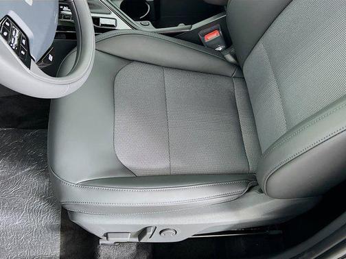 2025 Kia Niro Touring