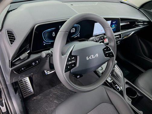 2025 Kia Niro Touring
