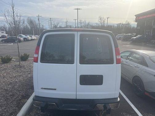 2024 Chevrolet Express 2500 RWD 2500 Regular Wheelbase WT