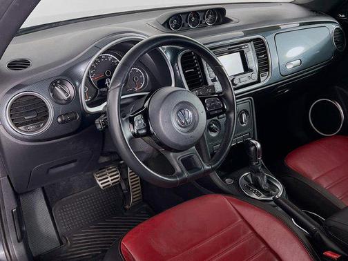 2013 Volkswagen Beetle 2.0T Turbo