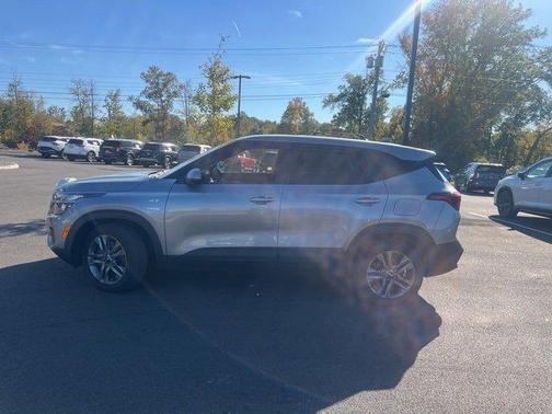 2021 Kia Seltos LX