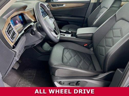 2024 Volkswagen Atlas 2.0T SE w/Technology 4MOTION